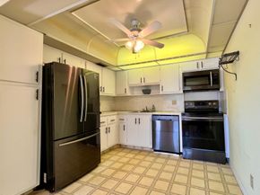 205 Wellington A, West Palm Beach FL 33417