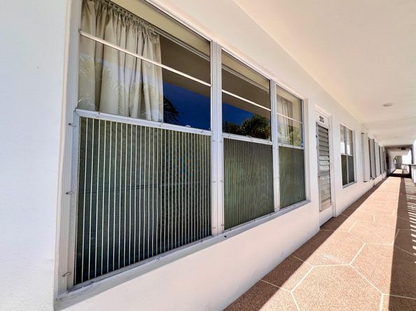 205 Wellington A, West Palm Beach FL 33417