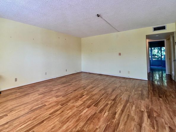 205 Wellington A, West Palm Beach FL 33417