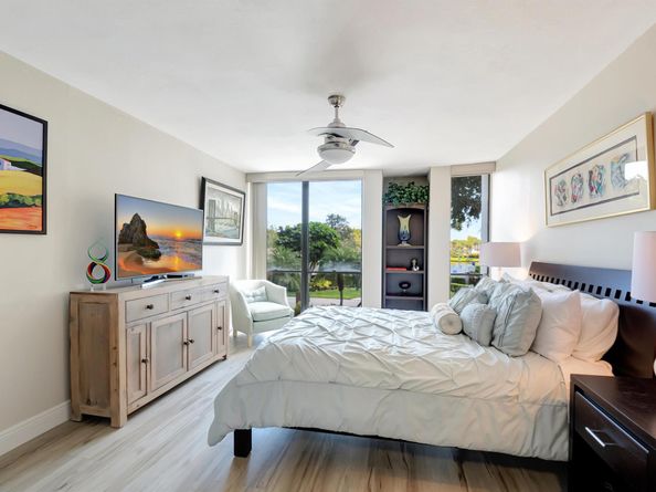 1523 Bridgewood Drive, Boca Raton FL 33434