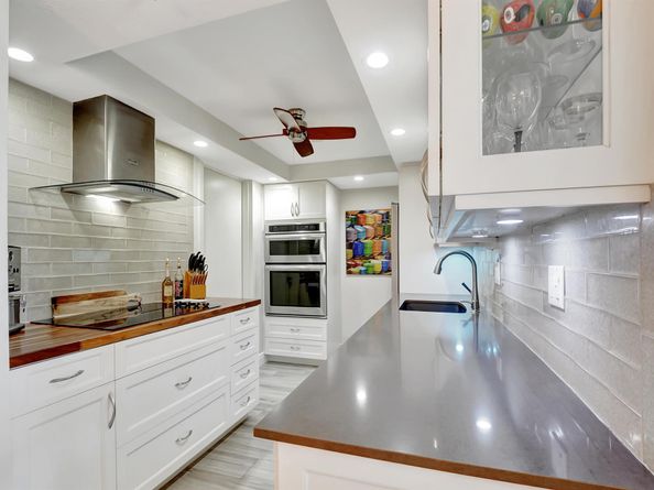 1523 Bridgewood Drive, Boca Raton FL 33434