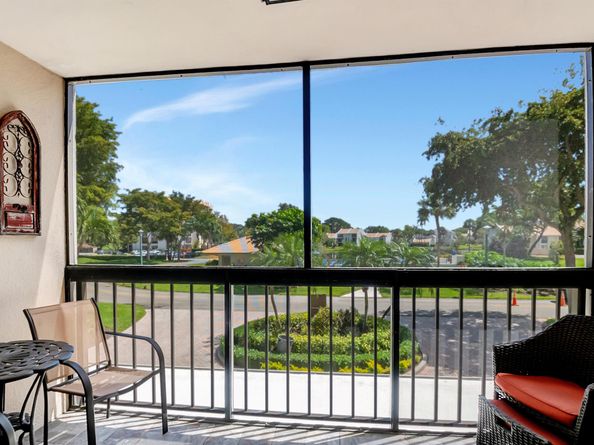 1523 Bridgewood Drive, Boca Raton FL 33434