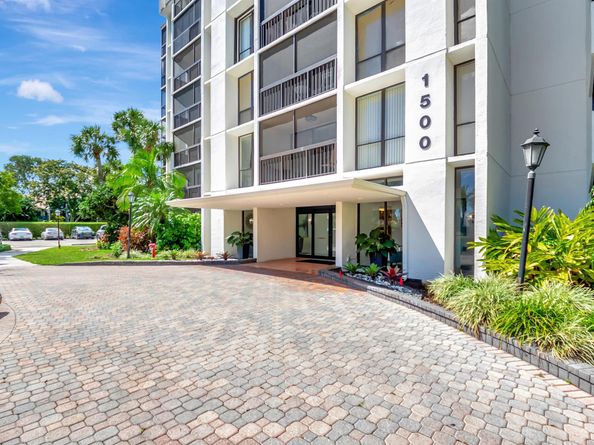 1523 Bridgewood Drive, Boca Raton FL 33434