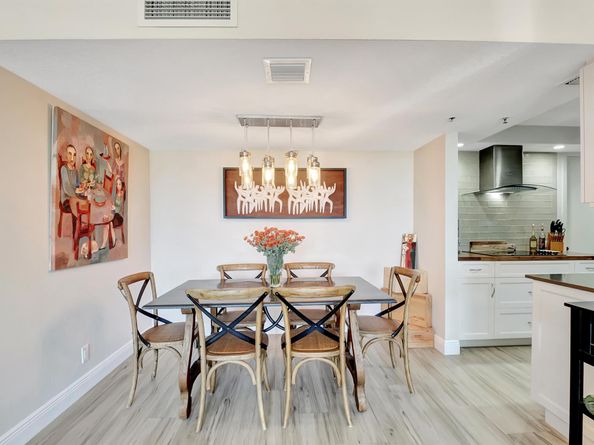1523 Bridgewood Drive, Boca Raton FL 33434