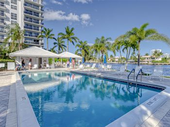 6371 Bay Club Dr