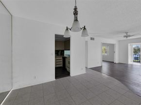 6371 Bay Club Dr 4, Fort Lauderdale FL 33308