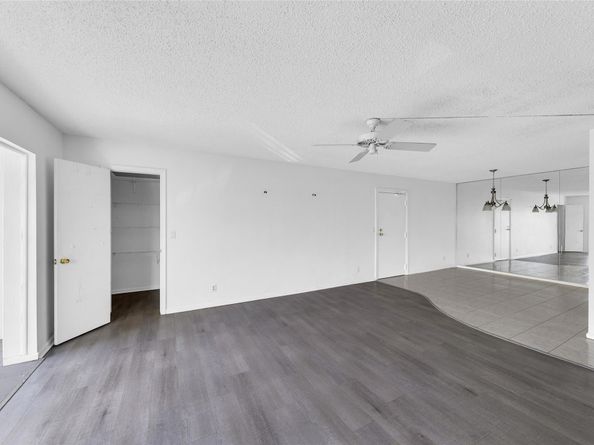 6371 Bay Club Dr 4, Fort Lauderdale FL 33308