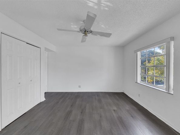 6371 Bay Club Dr 4, Fort Lauderdale FL 33308