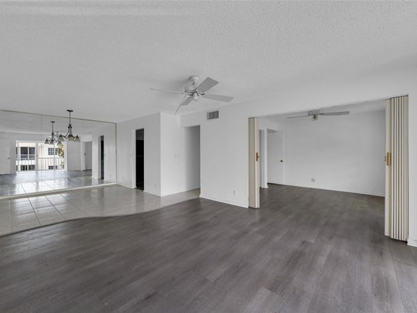6371 Bay Club Dr 4, Fort Lauderdale FL 33308