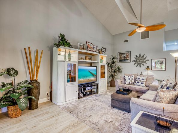 2202 Heather Run Terrace, Palm Beach Gardens FL 33418