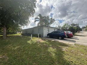 725 NW 1st Ct, Hallandale Beach FL 33009