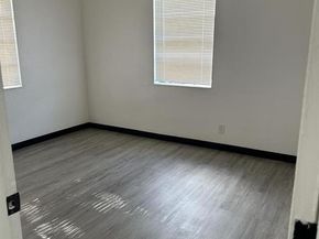 725 NW 1st Ct, Hallandale Beach FL 33009