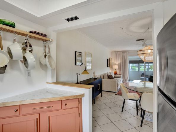 2592 Dudley Dr E A, West Palm Beach FL 33415