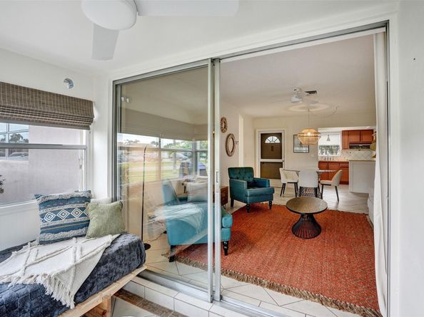 2592 Dudley Dr E A, West Palm Beach FL 33415