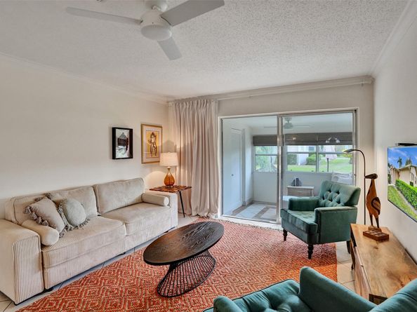 2592 Dudley Dr E A, West Palm Beach FL 33415