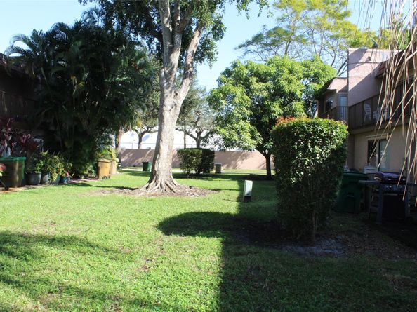 42 S Matador Ln 524, Davie FL 33324