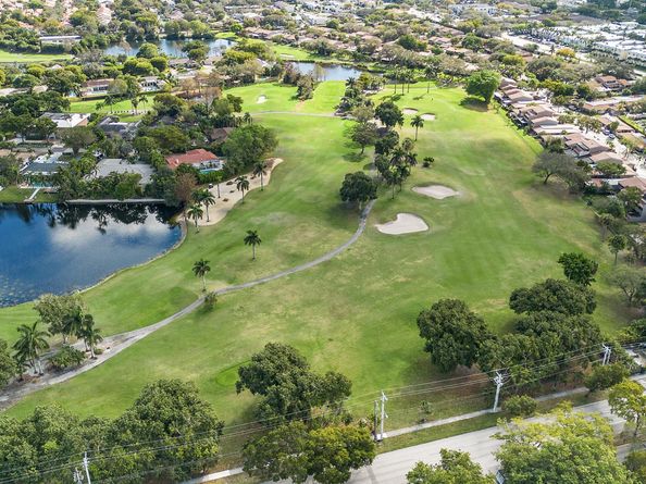 2802 N 46th Avenue B513, Hollywood FL 33021