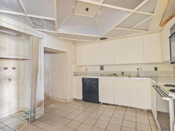 2802 N 46th Avenue B513, Hollywood FL 33021