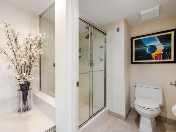 7485 Glendevon Lane 1107, Delray Beach FL 33446