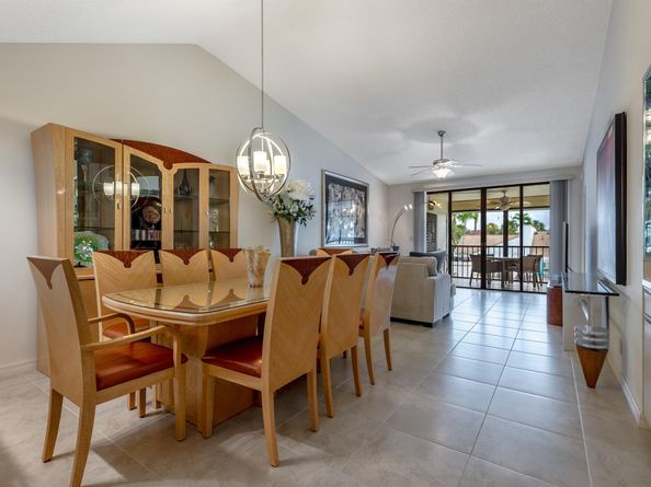 7485 Glendevon Lane 1107, Delray Beach FL 33446