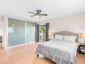 130 S Shore Dr A4, Miami Beach FL 33141