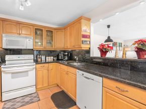 130 S Shore Dr A4, Miami Beach FL 33141