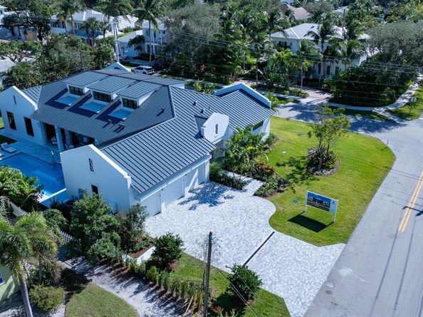 321 NW 7th Street, Delray Beach FL 33444