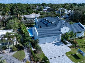 321 NW 7th Street, Delray Beach FL 33444