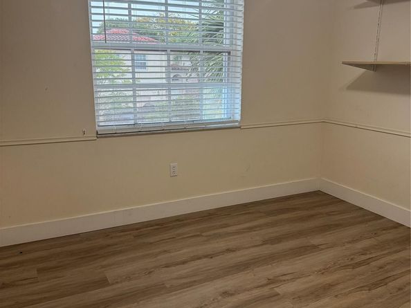 341 NW 153rd Ln, Pembroke Pines FL 33028