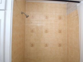 8608 SW 17th St, Davie FL 33324