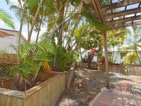 8608 SW 17th St, Davie FL 33324