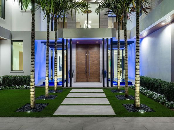 1520 Royal Palm Way, Boca Raton FL 33432