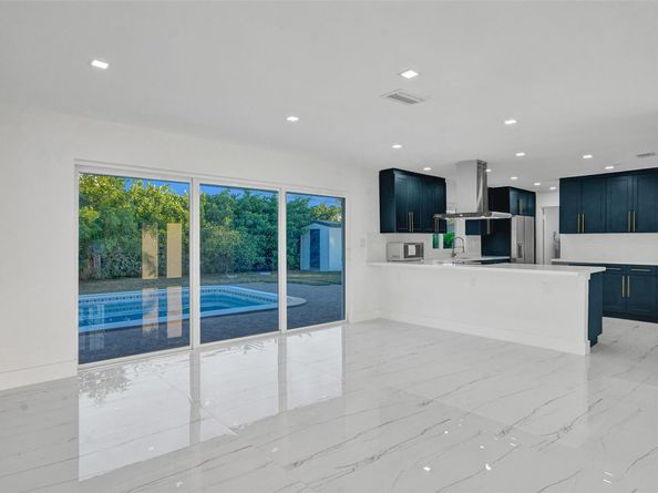 1510 SE 23rd Ave, Pompano Beach FL 33062