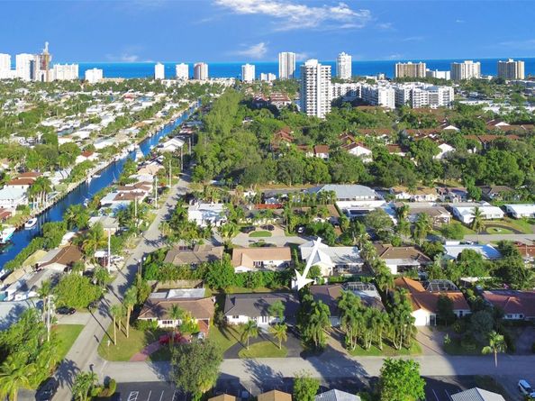 1510 SE 23rd Ave, Pompano Beach FL 33062