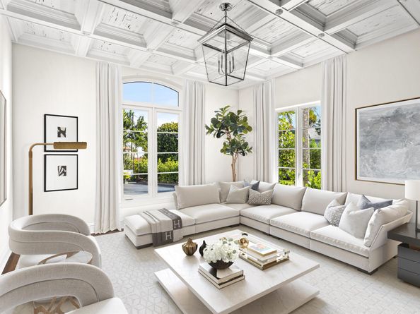 125 Via Vizcaya, Palm Beach FL 33480