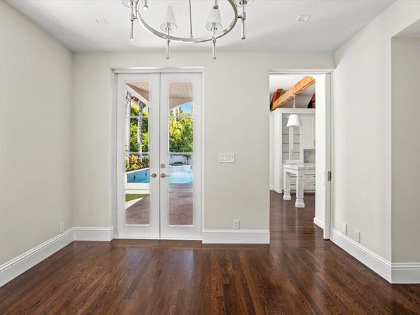 125 Via Vizcaya, Palm Beach FL 33480
