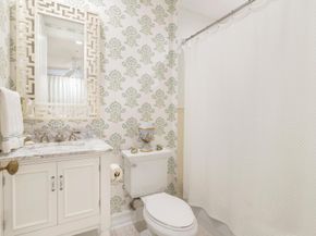 307 Flamingo Drive, West Palm Beach FL 33401
