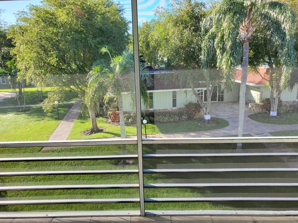 3300 Springdale Boulevard 318, Palm Springs FL 33461