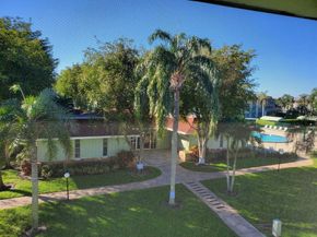 3300 Springdale Boulevard 318, Palm Springs FL 33461