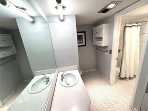 1 Las Olas Circle 605, Fort Lauderdale FL 33316