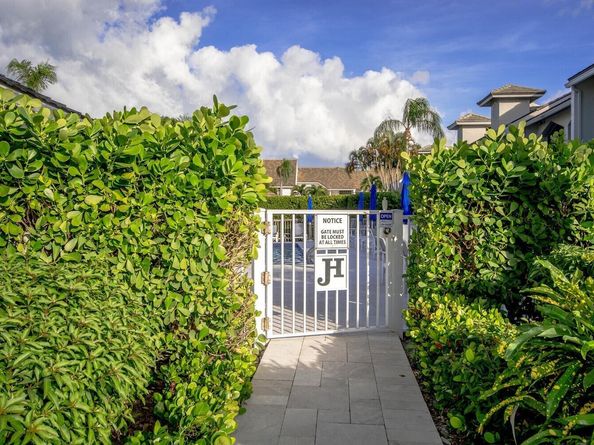1000 N Us Highway 1 661, Jupiter FL 33477
