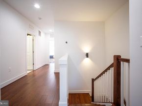 2215 Richmond Highway 101, Alexandria VA 22301