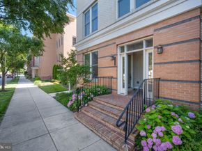 2215 Richmond Highway 101, Alexandria VA 22301