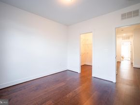 2215 Richmond Highway 101, Alexandria VA 22301