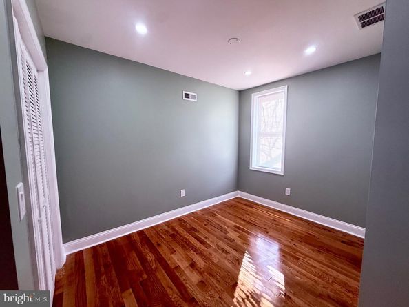 1942 S 56TH Street, Philadelphia PA 19143