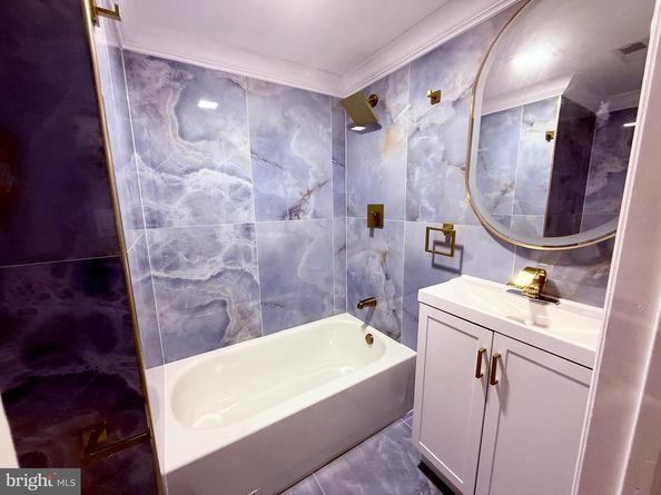 1942 S 56TH Street, Philadelphia PA 19143