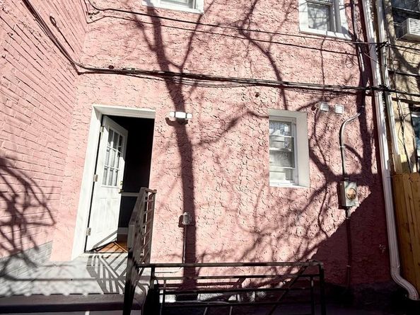 1942 S 56TH Street, Philadelphia PA 19143