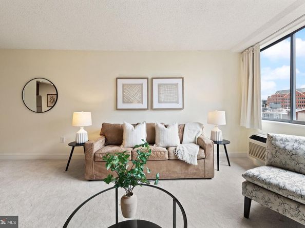 1325 18TH Street NW 712, Washington DC 20036