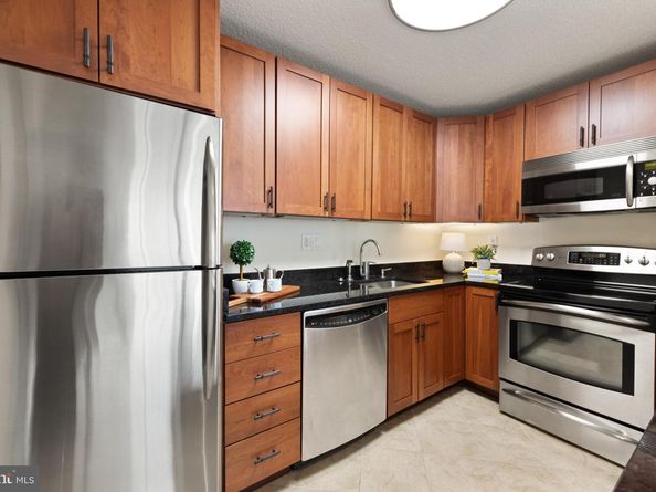 1325 18TH Street NW 712, Washington DC 20036