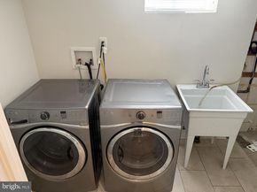 7224 Hill Road, Philadelphia PA 19128